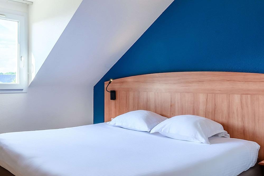 Comfort Hotel Evreux Exterior photo